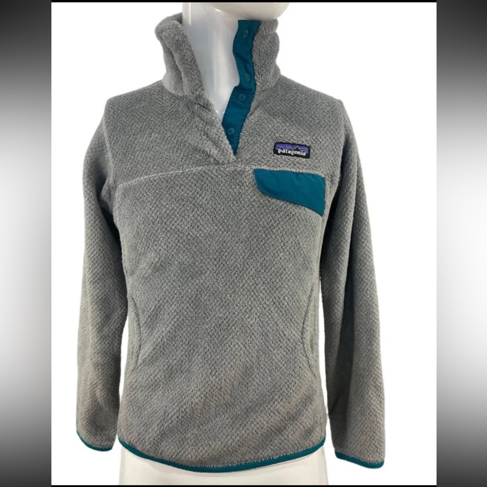 Patagonia Gray Pullover with Teal Details